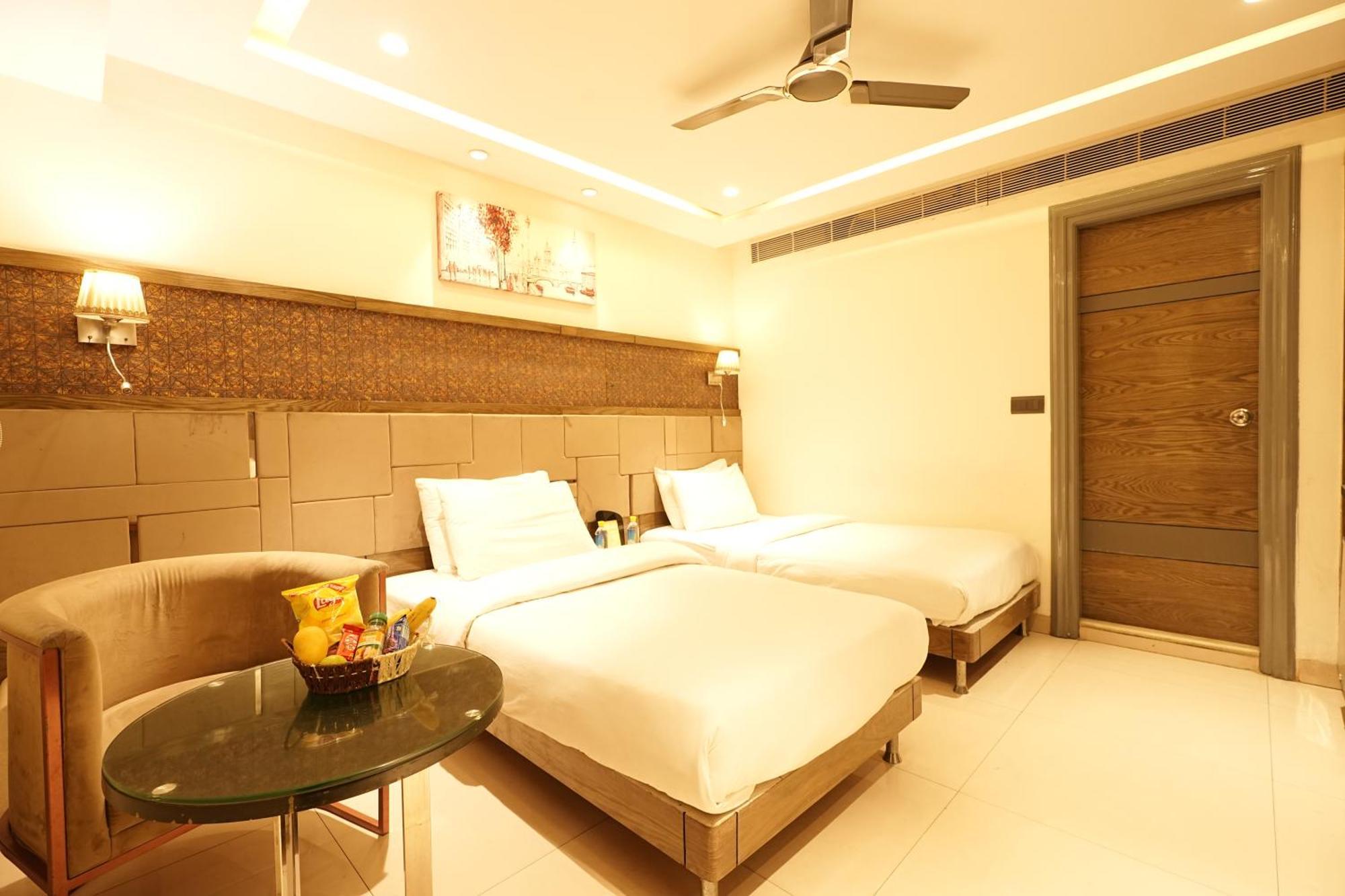 Empire Suites, New Delhi Luaran gambar