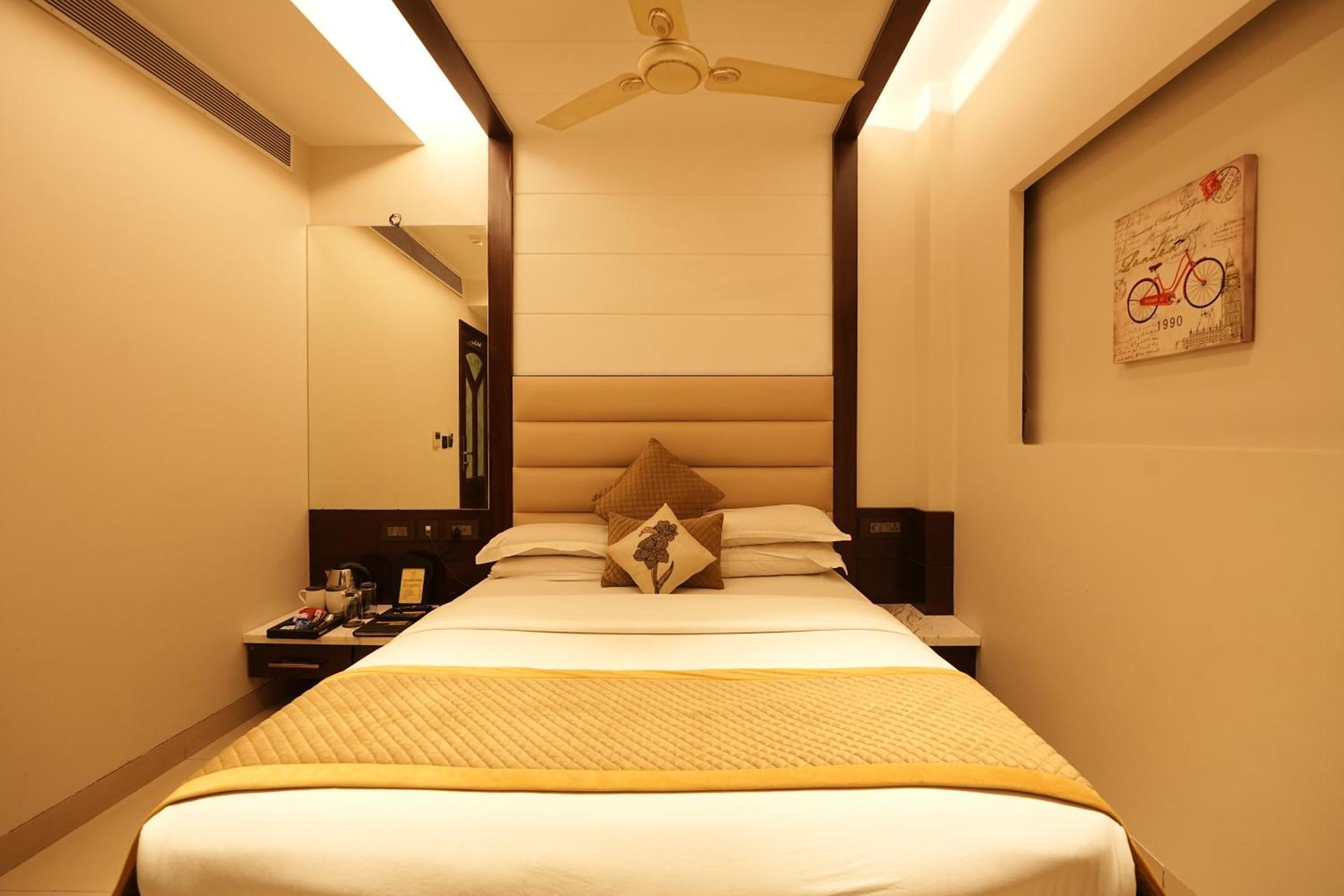 Empire Suites, New Delhi Luaran gambar