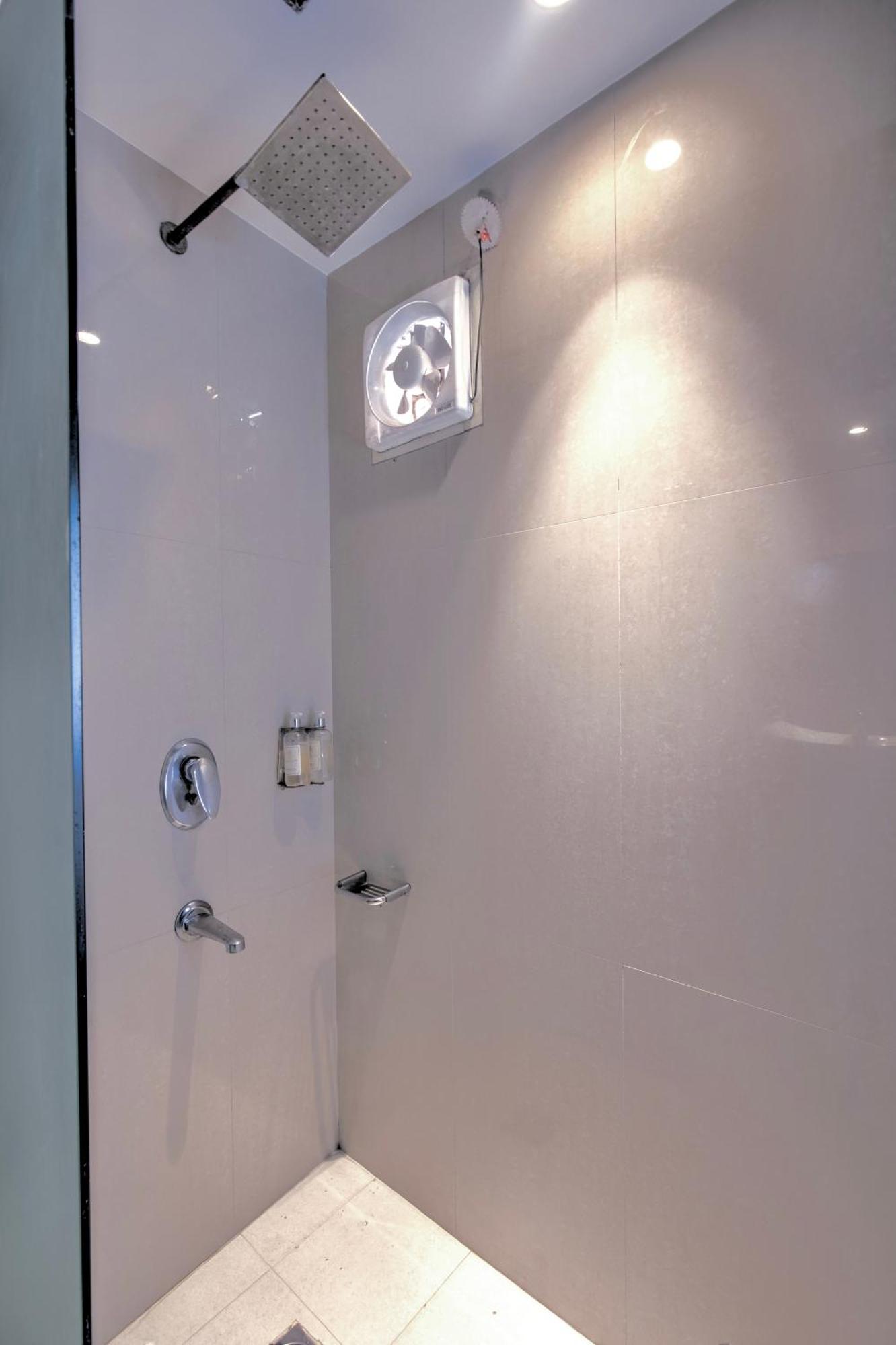 Empire Suites, New Delhi Luaran gambar