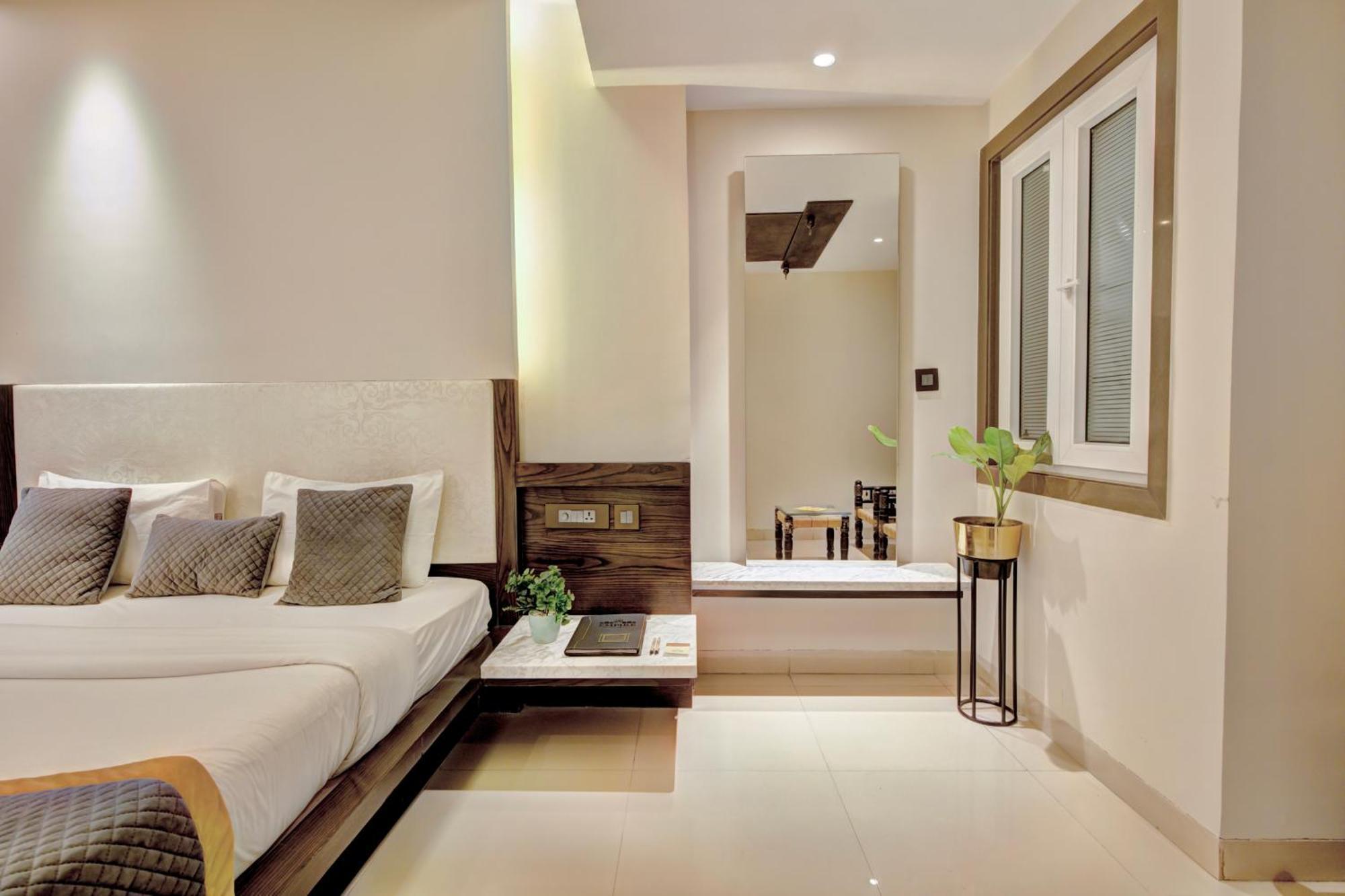 Empire Suites, New Delhi Luaran gambar