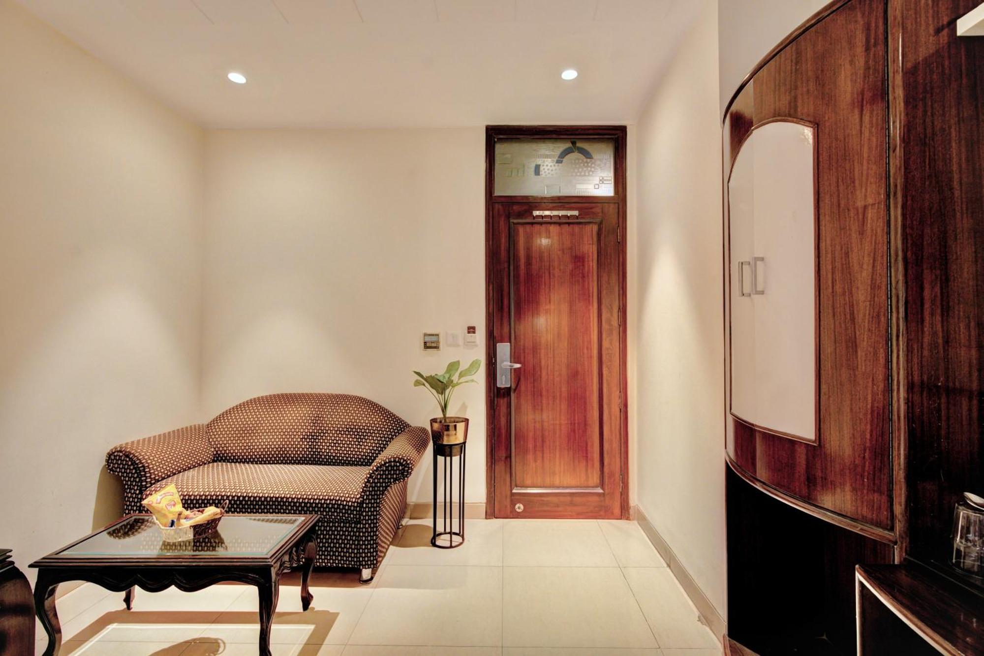 Empire Suites, New Delhi Luaran gambar